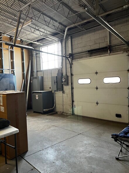 More Photos Of 601 S Jason St, Denver Warehouse For Lease