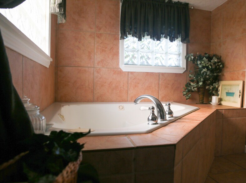 More Photos Of 706 Bradford Ave, Kemah Land For Sale