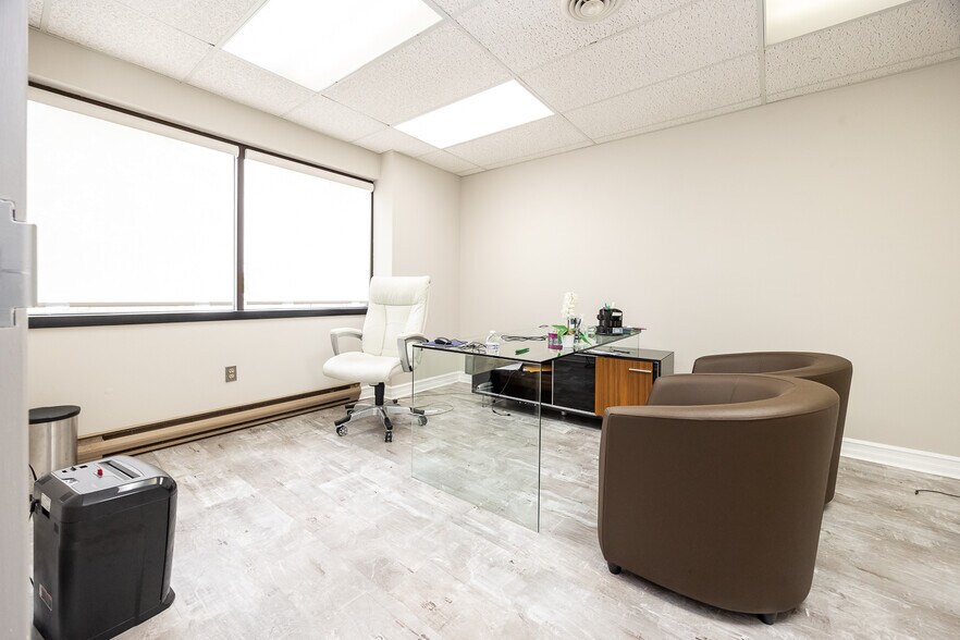 More Photos Of 728 Springdale Dr, Exton Office For Lease