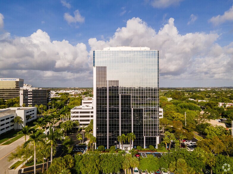 More Photos Of 1601 Forum Pl, West Palm Beach Office For Lease