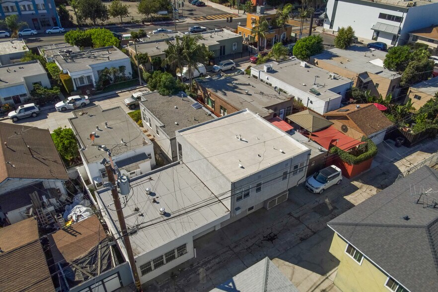 More Photos Of 440 N Zona Ct, Long Beach Multifamily For Sale