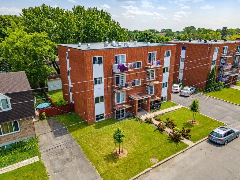 More Photos Of 3375 Rue Gélineau, Longueuil Apartments For Sale
