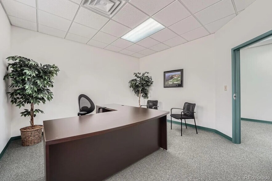 More Photos Of 2220 S Fraser St, Aurora Office For Sale