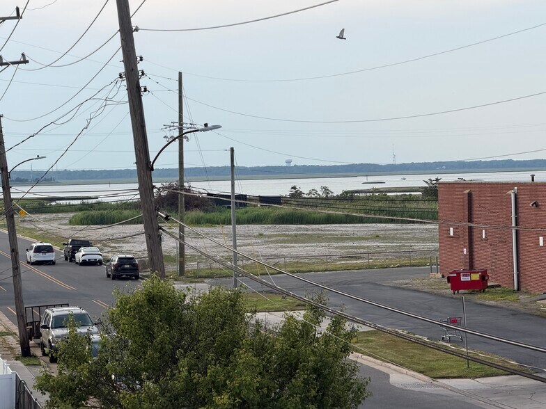 More Photos Of 2600 Park Blvd, Wildwood Storefront Retail Residential For Sale