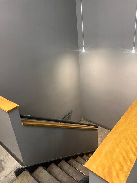 More Photos Of 677 S Colorado Blvd, Denver Office For Sale