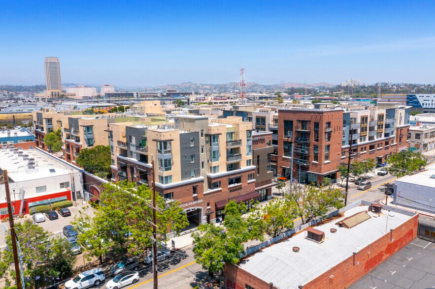 More Photos Of 905 E 2nd St, Los Angeles Apartments For Lease