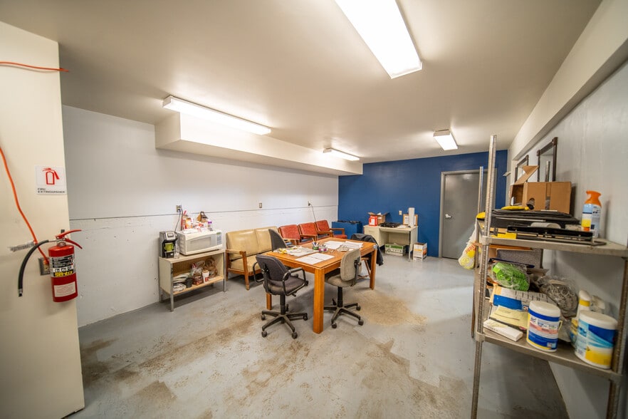 More Photos Of 7447 Dresser Dr NE, Rochester Refrigeration Cold Storage For Sale