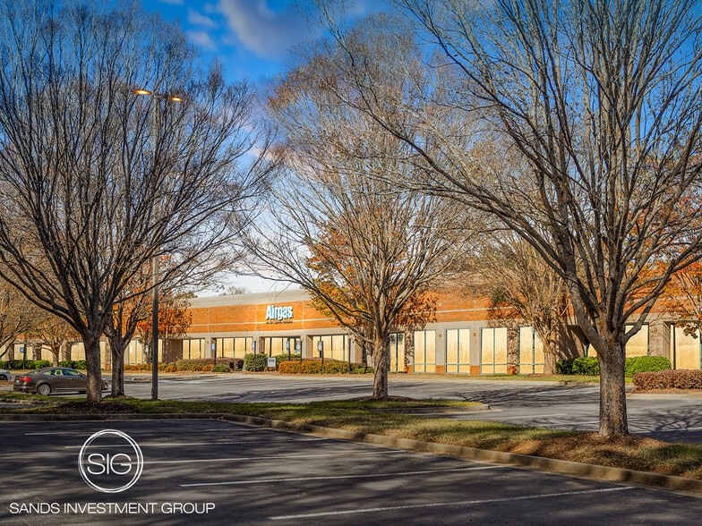 Primary Photo Of 2015 Vaughn Rd NW, Kennesaw Office For Sale
