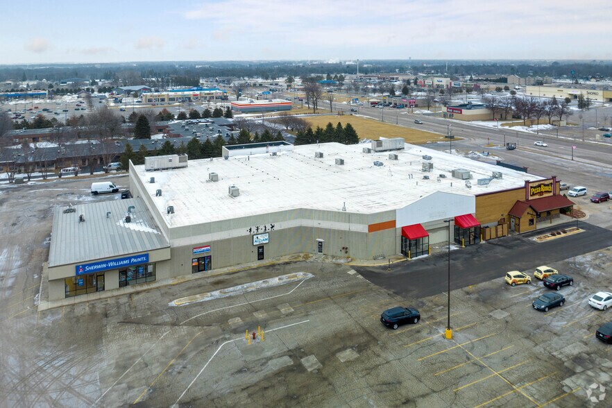 More Photos Of 1300 18th Ave NW, Austin Storefront For Sale