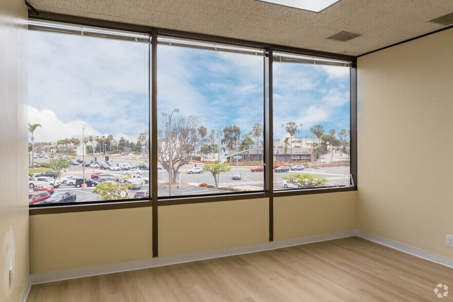 More Photos Of 3812 Sepulveda Blvd, Torrance Office For Lease