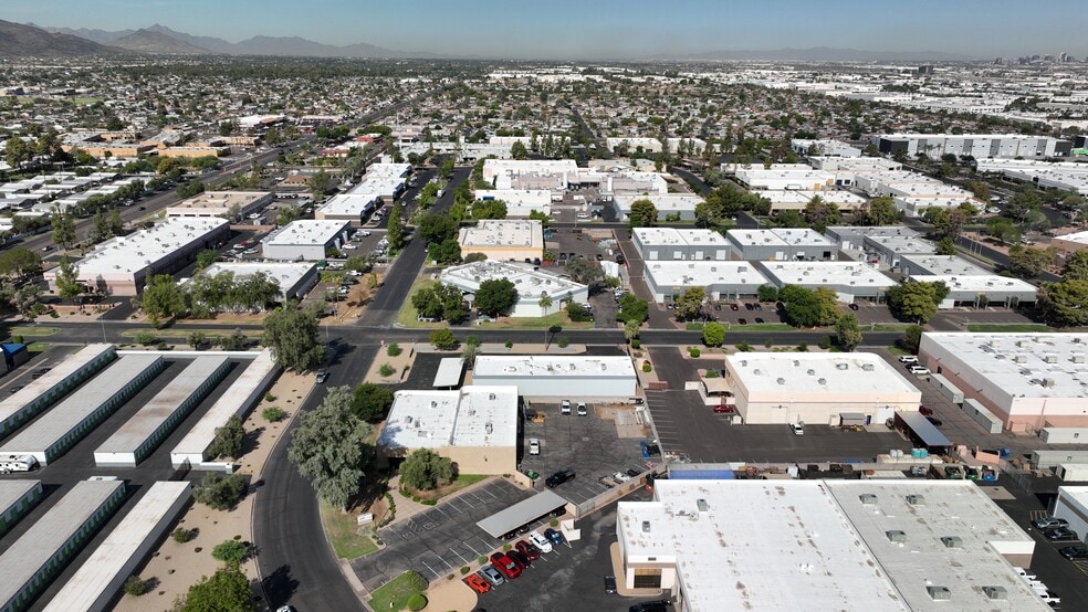 More Photos Of 2214 W Huntington Dr, Tempe Warehouse For Lease