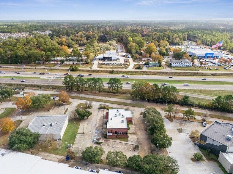 More Photos Of 315 N Highway 190, Covington Restaurant For Sale