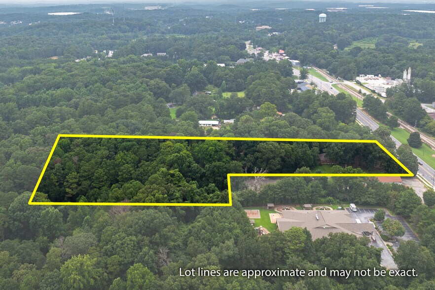 More Photos Of 6127 Roosevelt Hwy, Union City Office Residential For Sale
