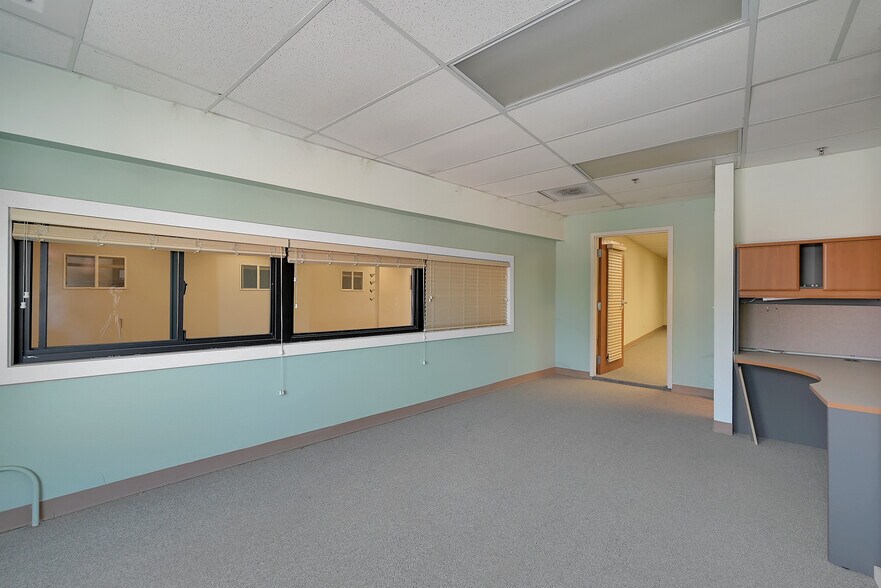 More Photos Of 103 D St, Marysville Office Residential For Sale