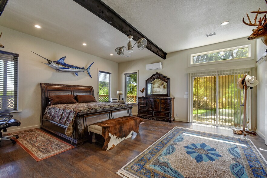 More Photos Of 1340 Hinch Dr, New Braunfels Apartments For Sale