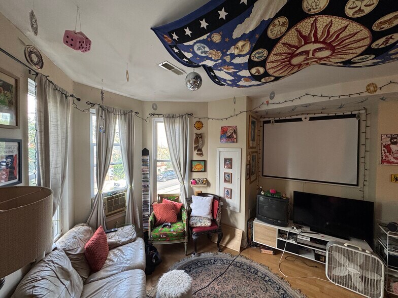 More Photos Of 3834 Lancaster Ave, Philadelphia Multifamily For Sale