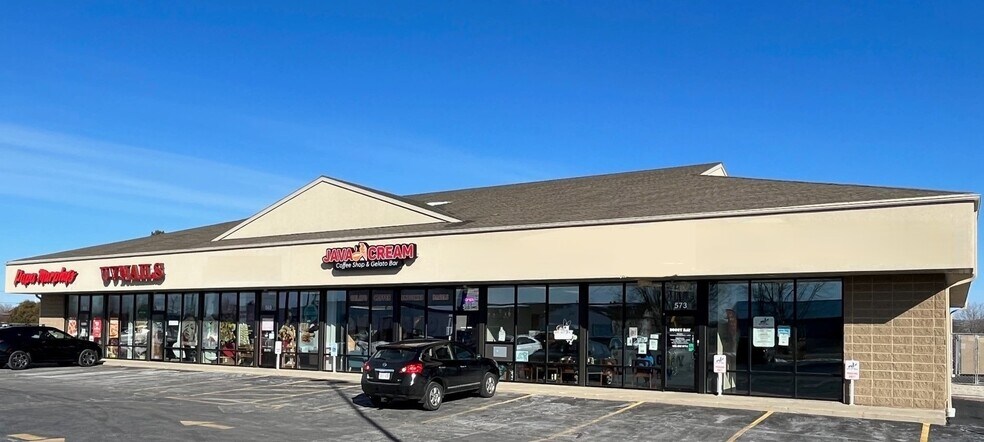 Primary Photo Of 565 Swan Rd, De Pere Unknown For Lease