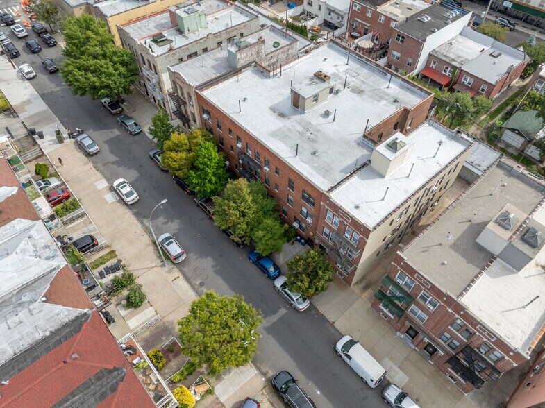 More Photos Of 31-23 47th St, Astoria Apartments For Sale