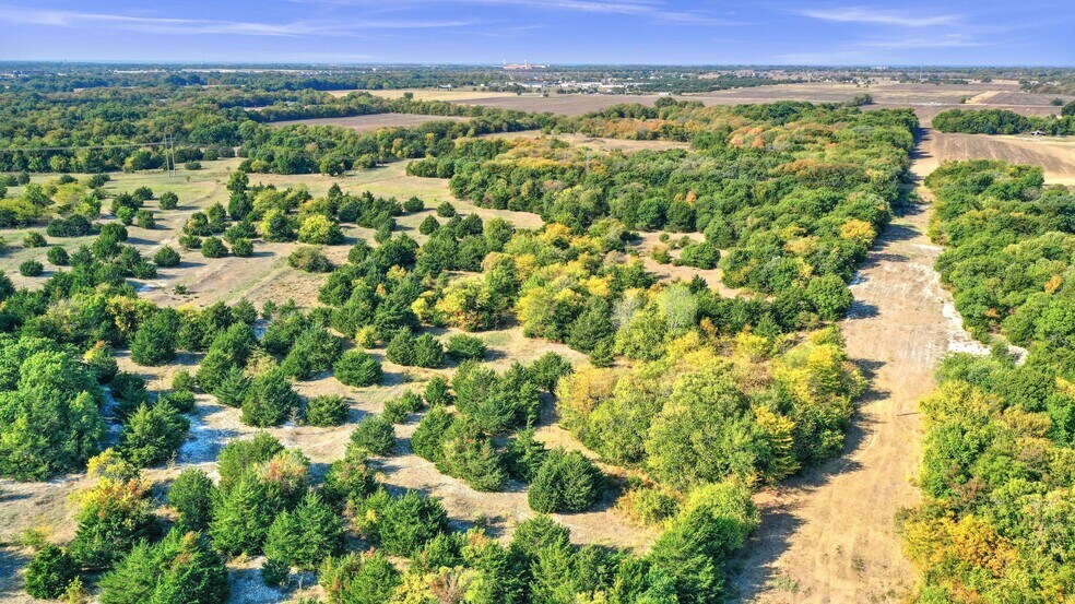 More Photos Of 33.3 County Road 429, Anna Land For Sale