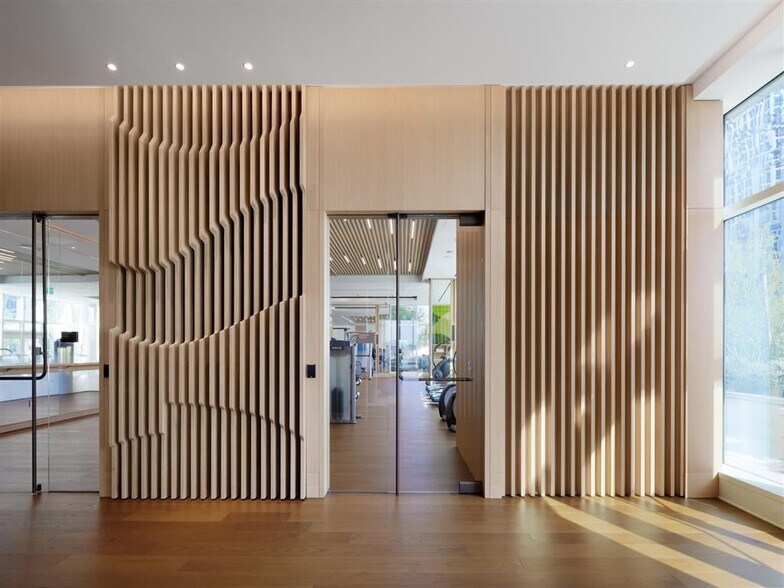 More Photos Of 1000 W 8th St, Los Angeles Apartments For Lease