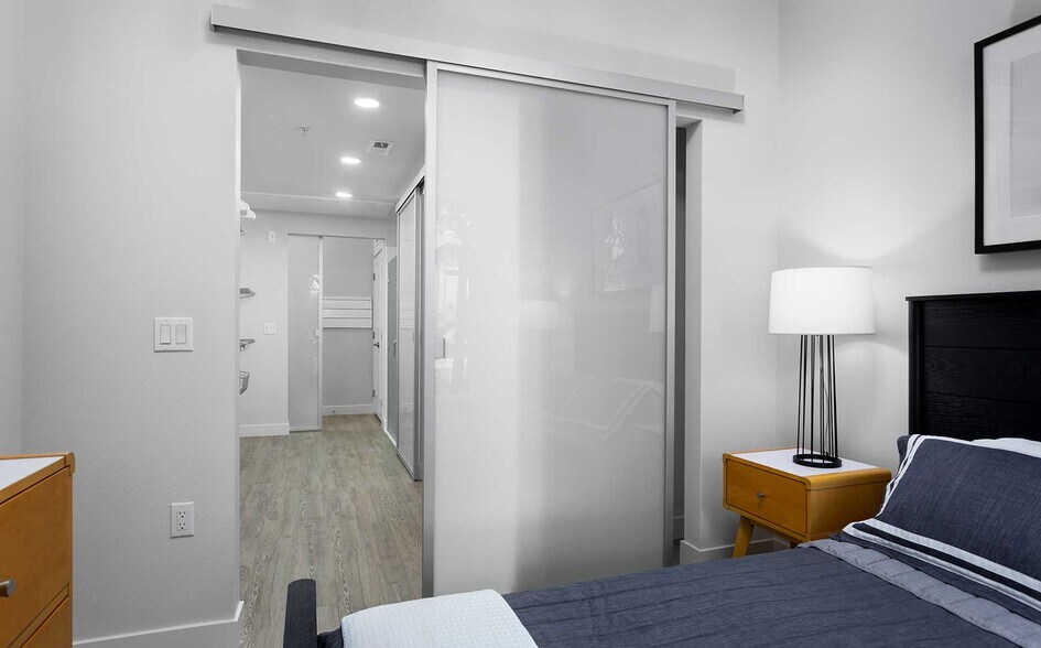 More Photos Of 185 S State College Blvd, Brea Apartments For Lease