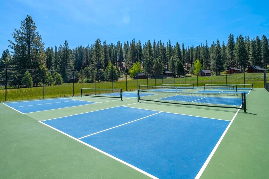 More Photos Of 141 Hawk Ridge, Clio Land For Sale