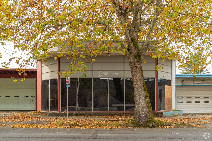 More Photos Of 1500-1502 Washington St, Vancouver Light Distribution For Lease