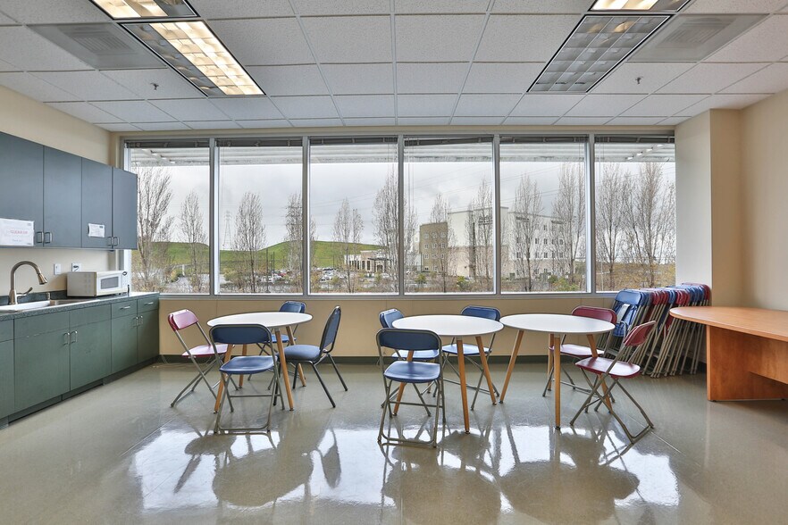 More Photos Of 2077 Gold St, San Jose Office For Lease