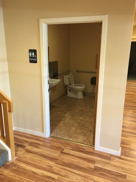 More Photos Of 81 Big Oak Rd, Morrisville Office For Sale