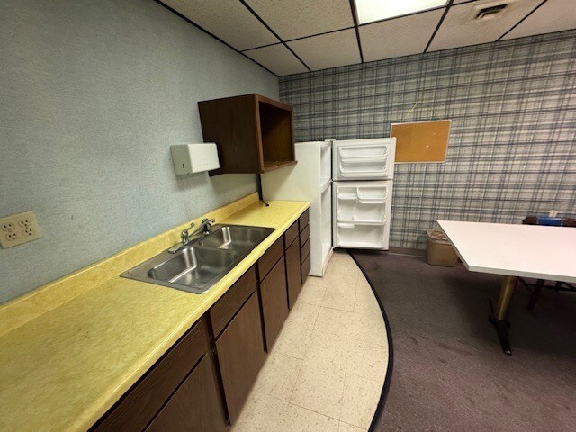 More Photos Of 530 Broadway, East Liverpool Bank For Sale