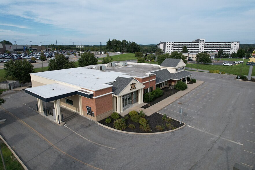 More Photos Of 303 Turnpike Rd, Westborough Freestanding For Lease