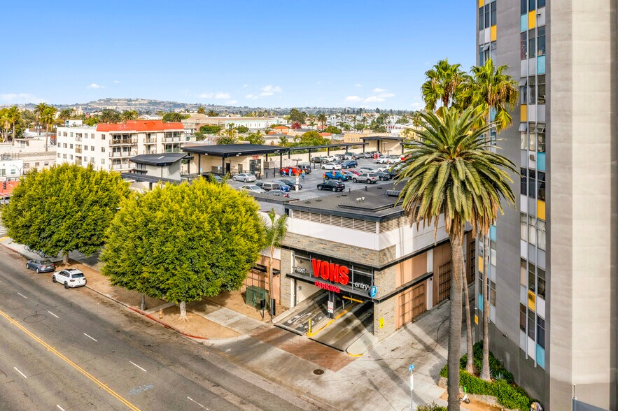 More Photos Of 600 E Broadway, Long Beach Supermarket For Sale