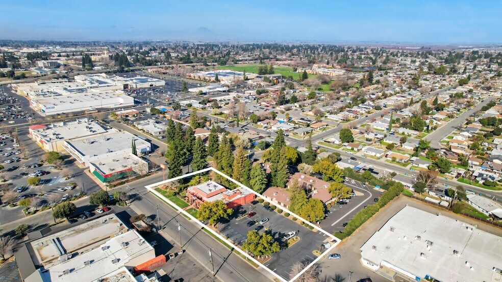 More Photos Of 1005 Stafford Way, Yuba City Restaurant For Sale