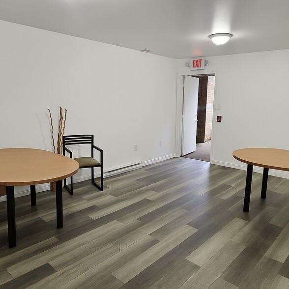 More Photos Of 116 W Almond St, Vineland Office For Lease