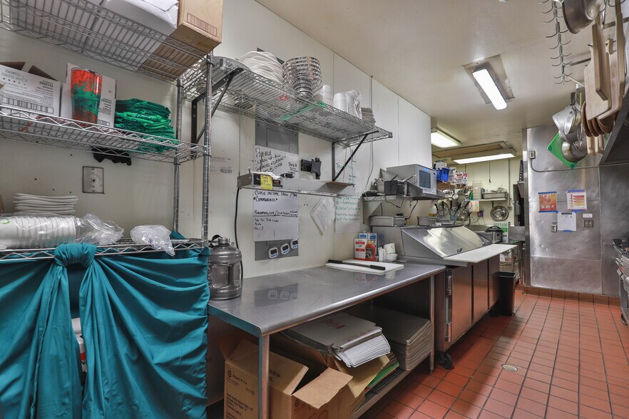 More Photos Of 251-253 Main St, Placerville Restaurant For Sale