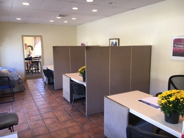 More Photos Of 673 N 13th St, Easton General Retail For Sale