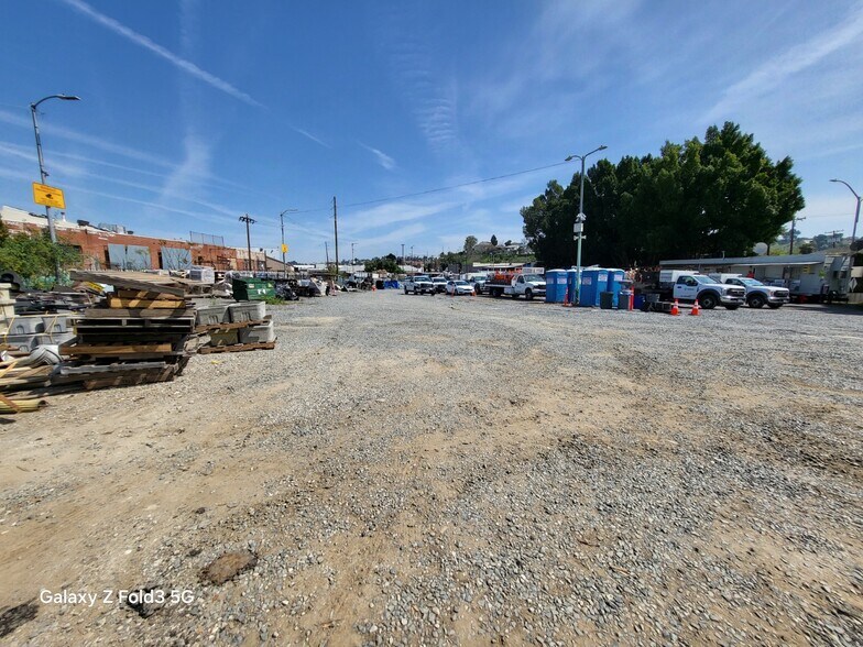 More Photos Of 3535 Medford St, Los Angeles Land For Lease