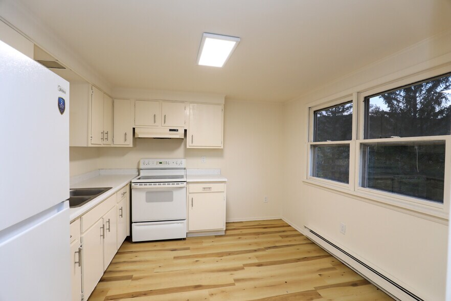 More Photos Of 3191 State Route 23, Hillsdale Apartments For Sale