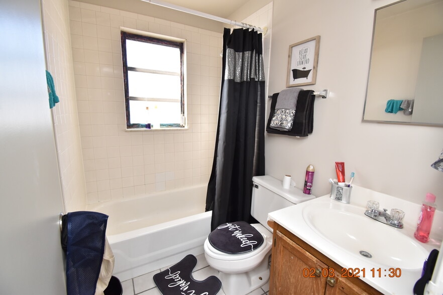 More Photos Of 7240 Longwood Ct, Cincinnati Apartments For Sale