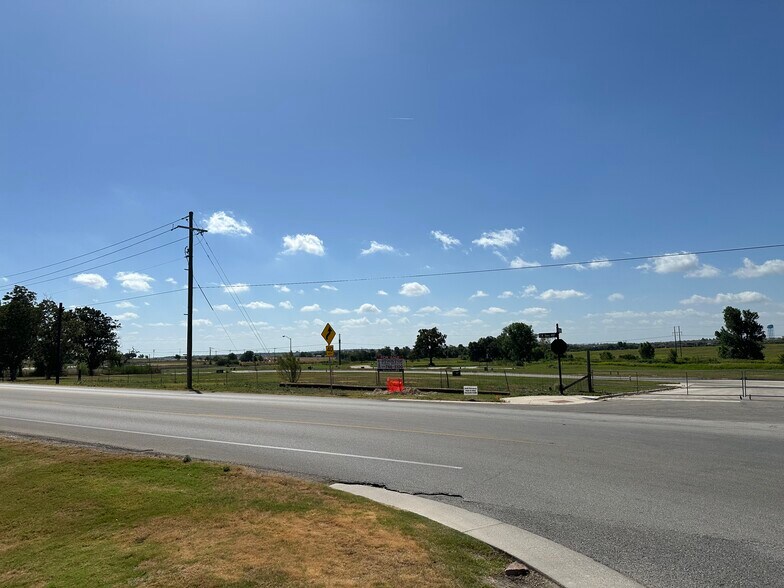 More Photos Of Silvermist Dr, Jarrell Land For Sale