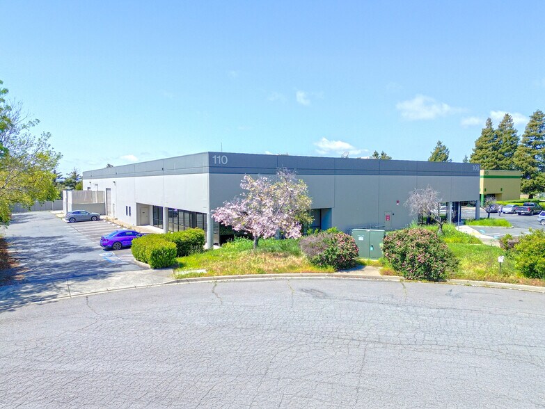 More Photos Of 110 Dodd Ct, American Canyon Warehouse For Lease