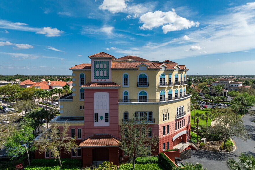 More Photos Of 9045 Strada Stell Ct, Naples Office For Lease