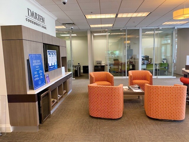 More Photos Of 7340-7380 Kingery Hwy, Darien Storefront For Lease