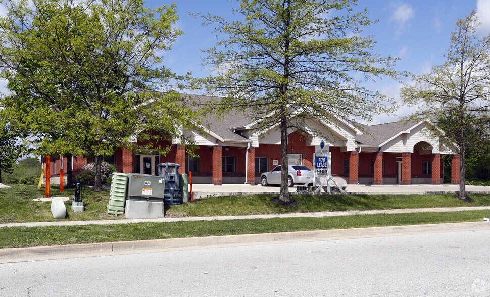 More Photos Of 958 Mezzanine Dr, Lafayette Medical For Lease