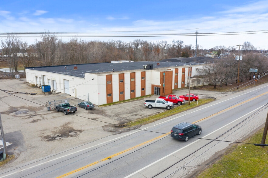Primary Photo Of 845 Harrisburg Pike, Columbus Warehouse For Lease