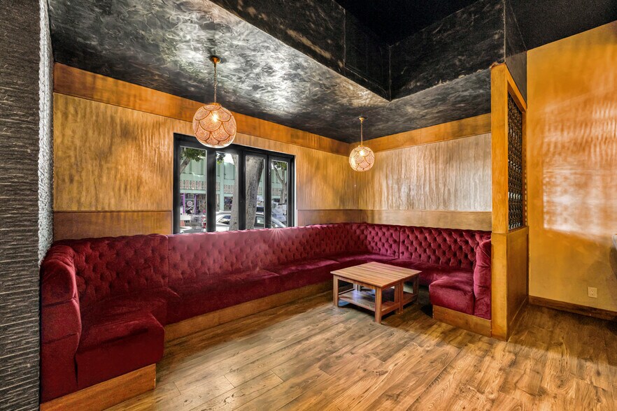 More Photos Of 7039 Greenleaf Ave, Whittier Restaurant For Sale