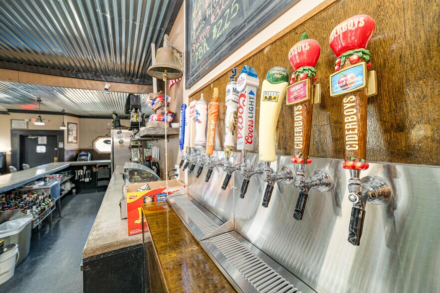 1317 Cass Ave, Bay City, MI 48708 Sports And Entertainment For Sale