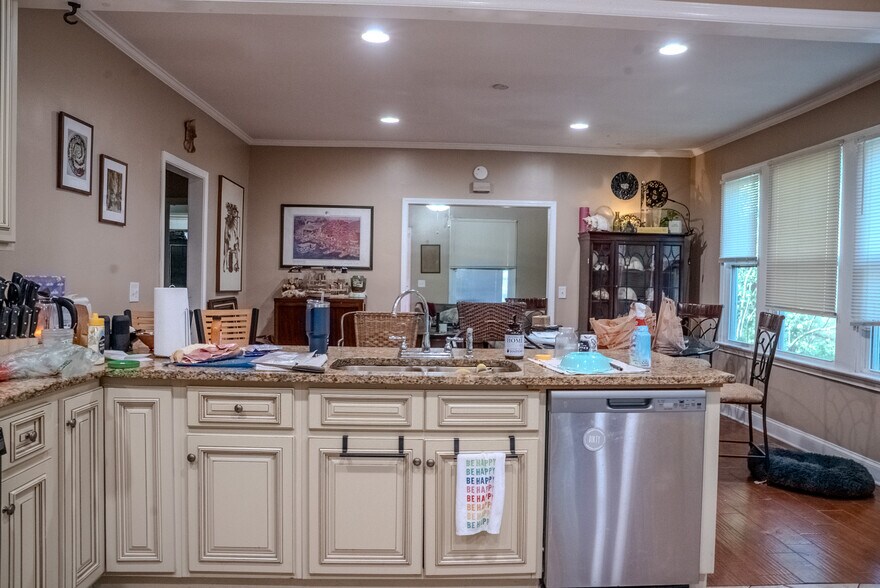 More Photos Of ,  Unknown For Sale