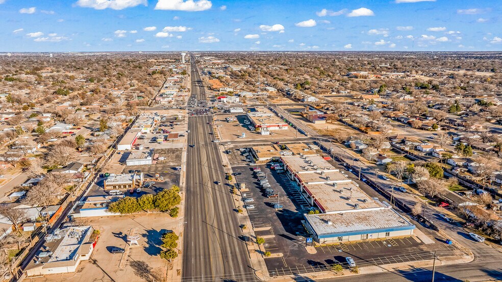 More Photos Of 4519 50th St, Lubbock Storefront For Lease