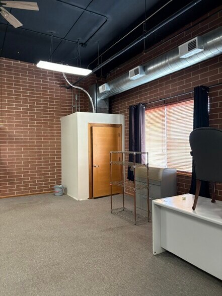 More Photos Of 11-101 W 112th Ave, Crown Point Office For Lease